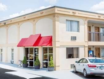 Super 8 By Wyndham Greensboro Luaran gambar
